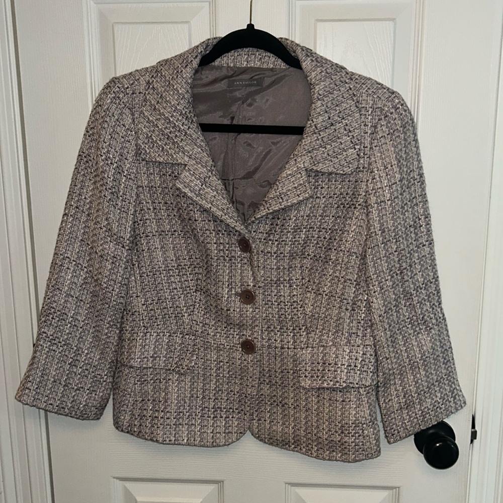 Ann Taylor collared blazer